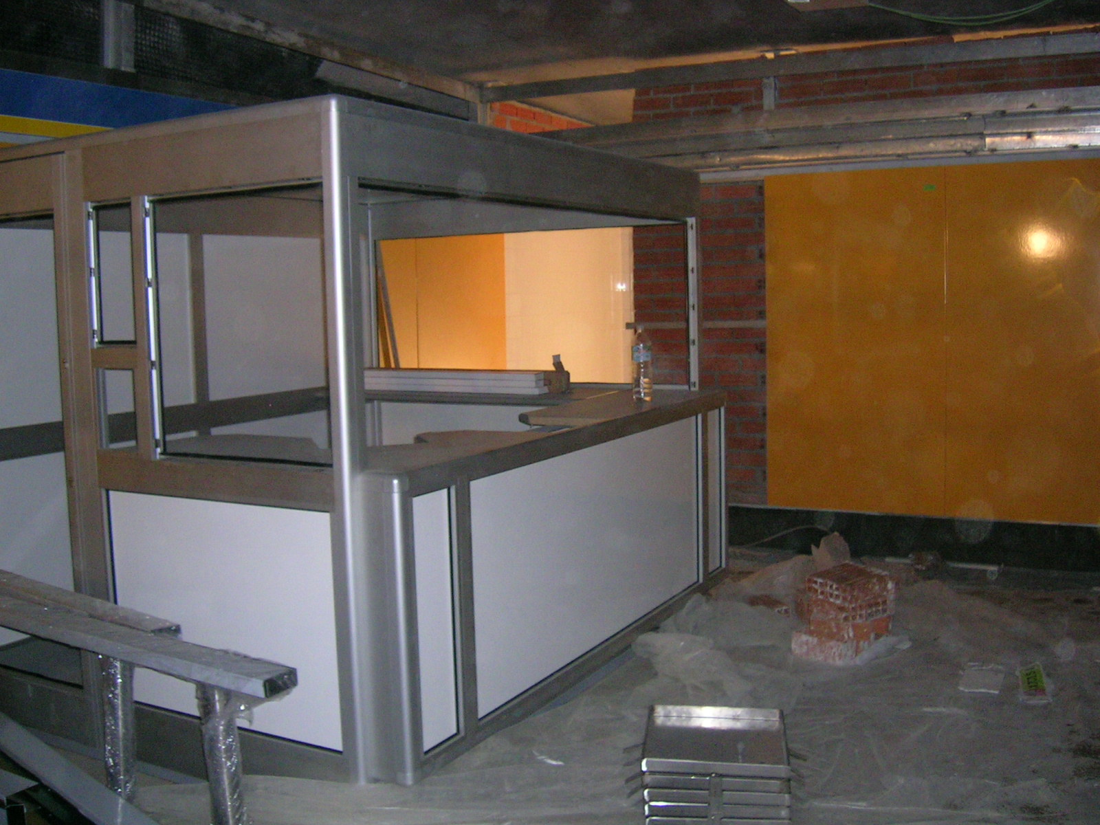 Uploaded Image: FuturaTaquillaExenta.jpg