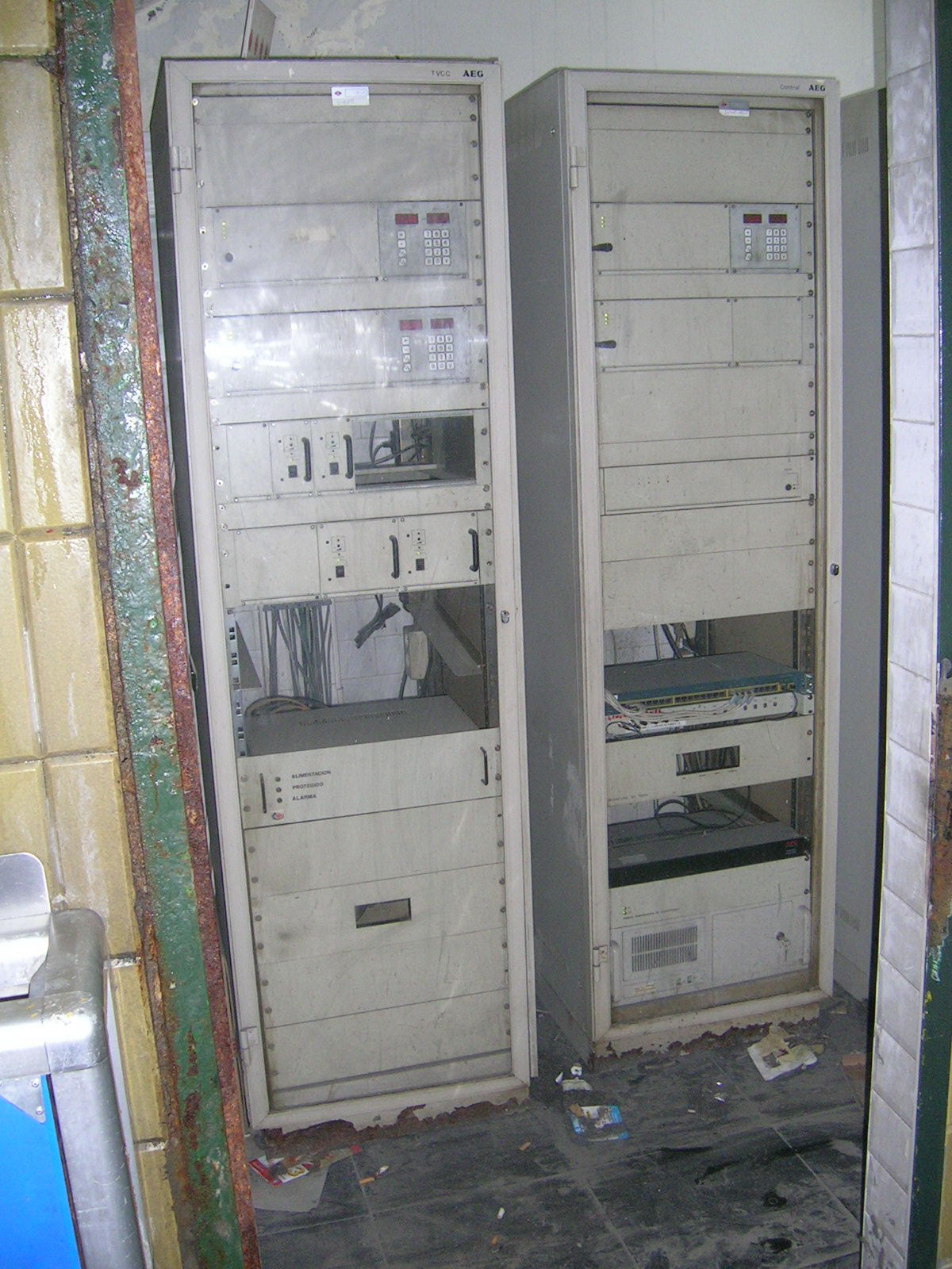 Uploaded Image: ArmarioPCL.Foto2.jpg